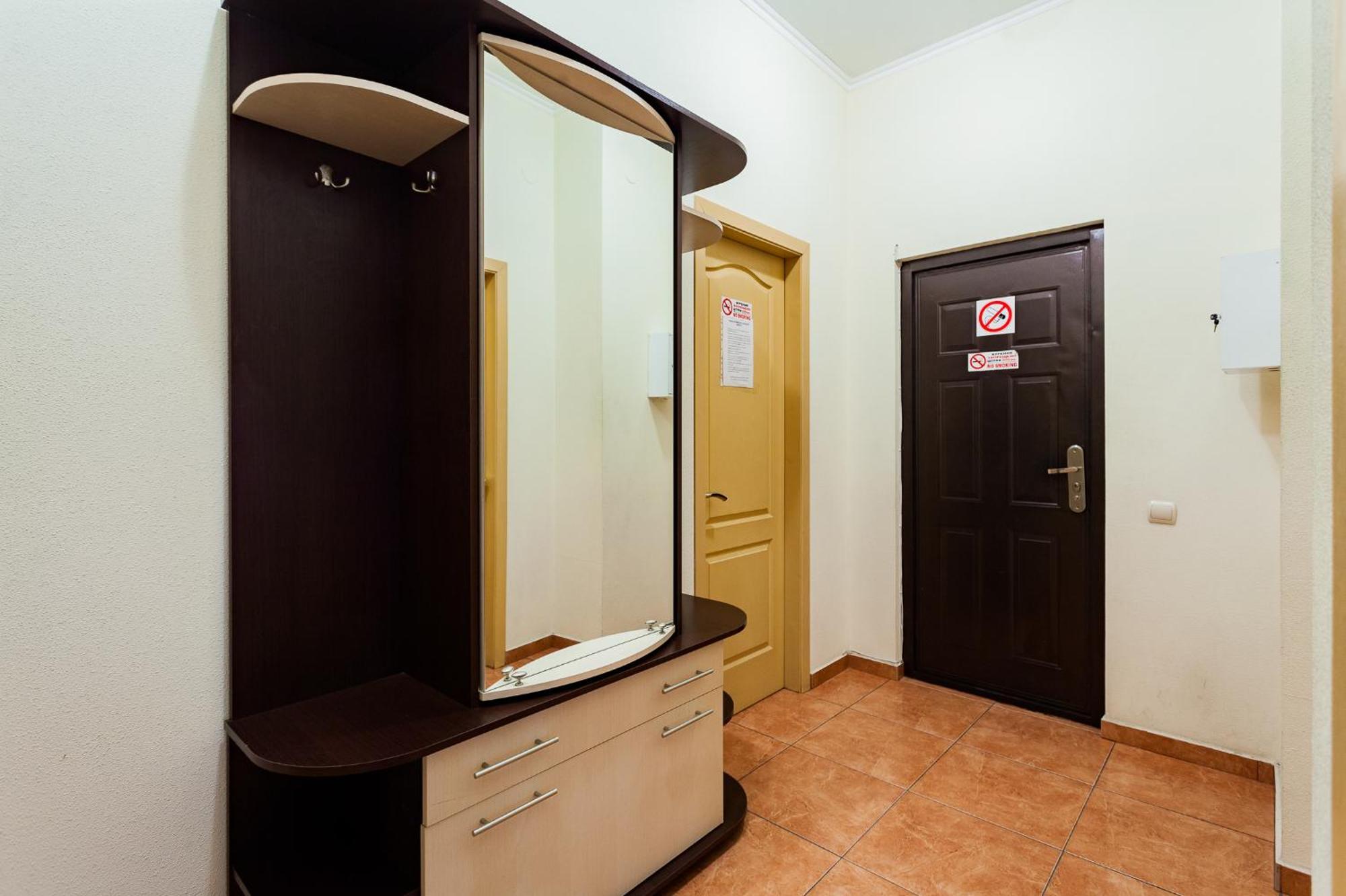 Apartment At Malaya Zhytomyrska 5 Kiev Eksteriør bilde